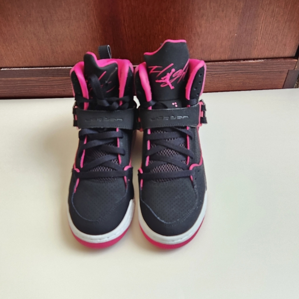 Jordan Flight 45 High IPGS 'Black Vivid Pink 6y/7.5W - Picture 2 of 7